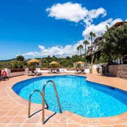 Hotel Rural Almazara